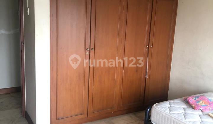 Apartemen Grand Tropik 3 BR Semi Furnished. Cwrp 7