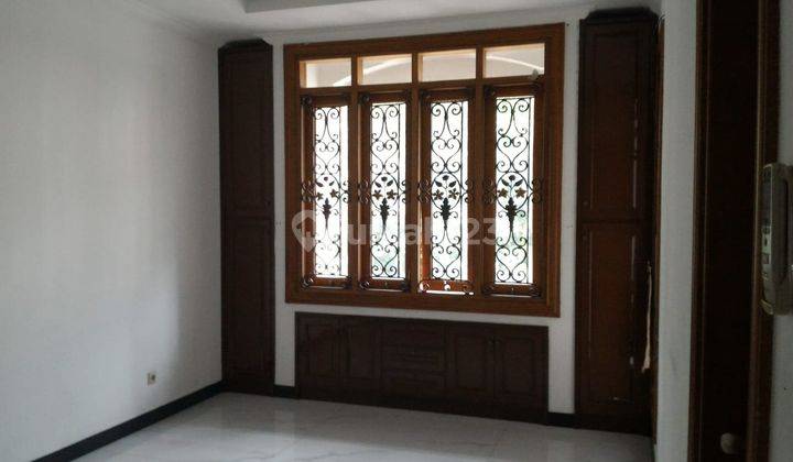 Rumah 2 Lantai Bagus Unfurnished SHM di Komplek Pulau Nirwana, Jakarta Barat. Odrp 2