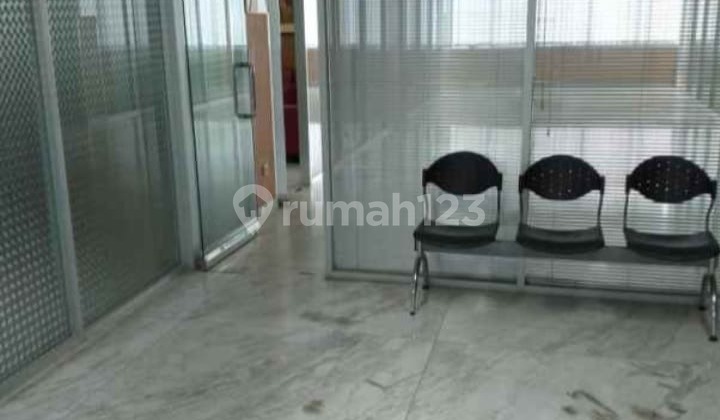 Gedung Perkantoran di Kebayoran Baru, Jakarta Selatan , Bagus, Odrp