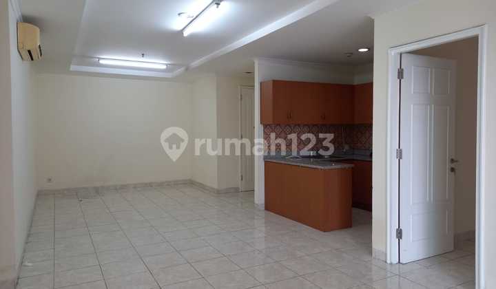 Apartment Paris Garden, French Walk Mall Of Indonesia 3 BR Semi Furnished Nice, Jerp 2