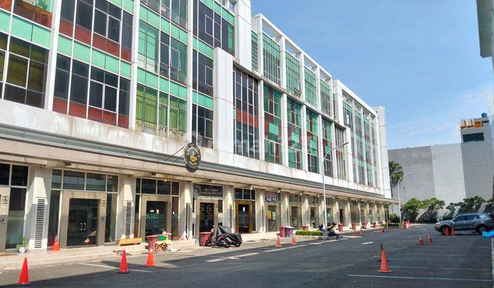  Ruko di Rukan Kensington, Kelapa Gading 320 m² Unfurnished HGB - Hak Guna Bangun 1