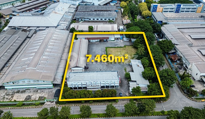 Dibawah Njop Gudang Jiep Siap Pakai, Jarang Ada, Di Pulo Gadung 7640.0 M² Semi Furnished 2