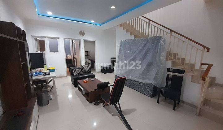 Rumah 2 Lantai Tanpa Perabot Di Gading Griya Lestari 2