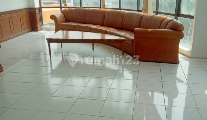 Office Building in Gunung Sahari Raya, Central Jakarta Office Building in Gunung Sahari Raya, Central Jakarta