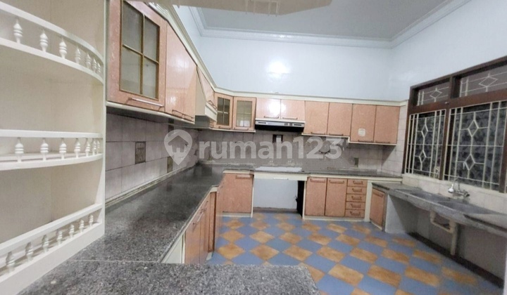 Great Deal Binus Boarding House in Kemanggisan, West Jakarta 2