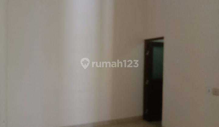 R006 Lokasi dekat pintu Tol Cakung Barat dan AEON Mall 7