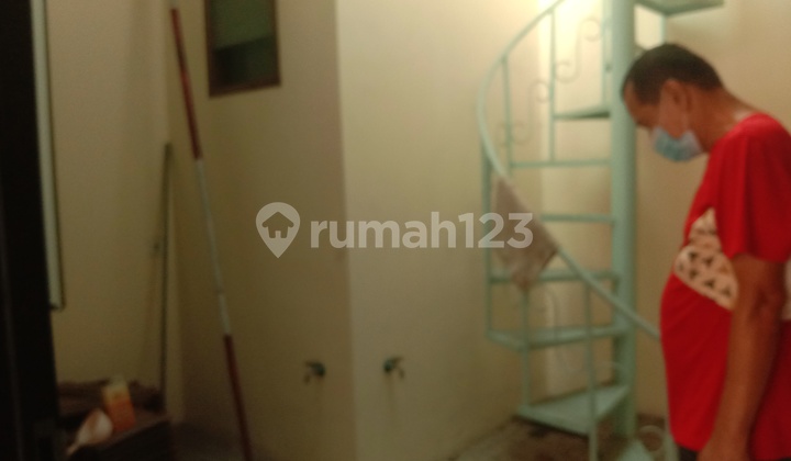 R006 Lokasi dekat pintu Tol Cakung Barat dan AEON Mall 13