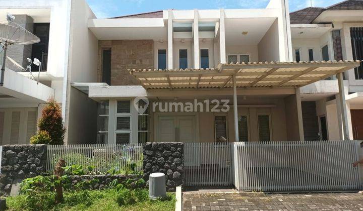 Disewakan Rumah Full Furnish di Woodland Citraland 1