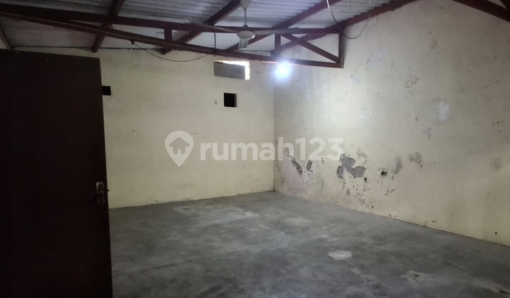 Rumah Kantor Pusat Kota Surabaya Dekat Kawasan Bisnis 2