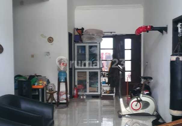 Strategic Good House WEST SURABAYA WIYUNG Strategic Good House WEST SURABAYA WIYUNG