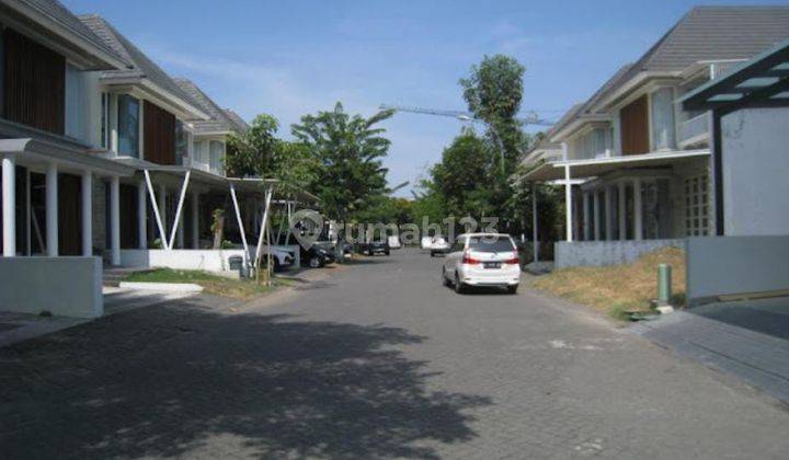 Disewakan Rumah 2 Lantai Siap Huni di Greenlake Citraland  2