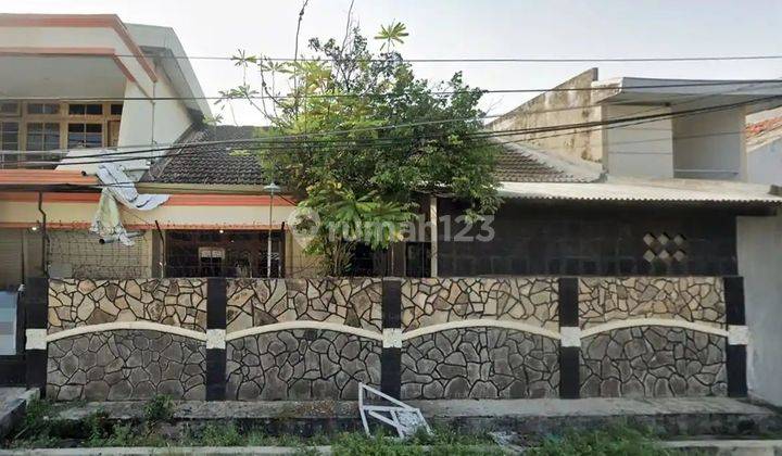 Rumah 2 Lantai Dukuh Kupang. Harga Murah 2