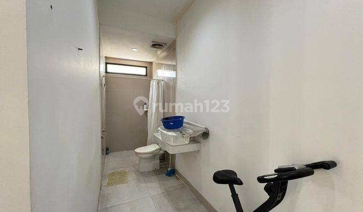 Dijual Rumah Siap Huni di Taman Puspa Raya Citraland Surabaya