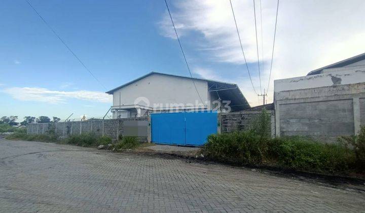 Dijual Cepat Gudang Strategis di Surabaya Greges Jaya Ii 1