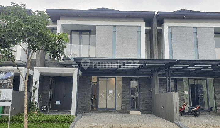 Dijual Rumah Baru Gress 2 Lantai di Woodland Citraland Utama 2