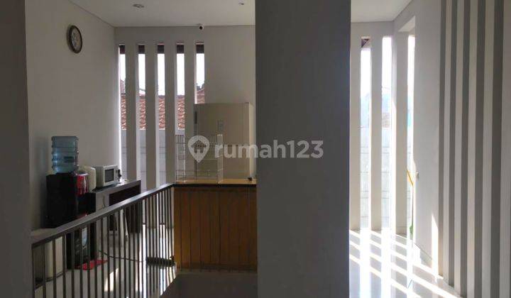 Rumah Mewah Siap Huni Graha Family Surabaya Barat 2