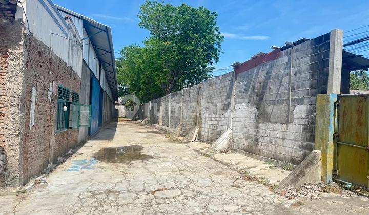 Spacious Strategic Warehouse in Kraton Pasuruan Spacious Strategic Warehouse in Kraton Pasuruan