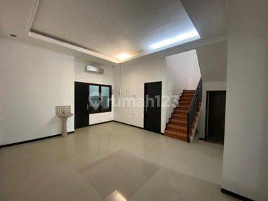Dijual Rumah di Pondok Mutiara Sidoarjo 