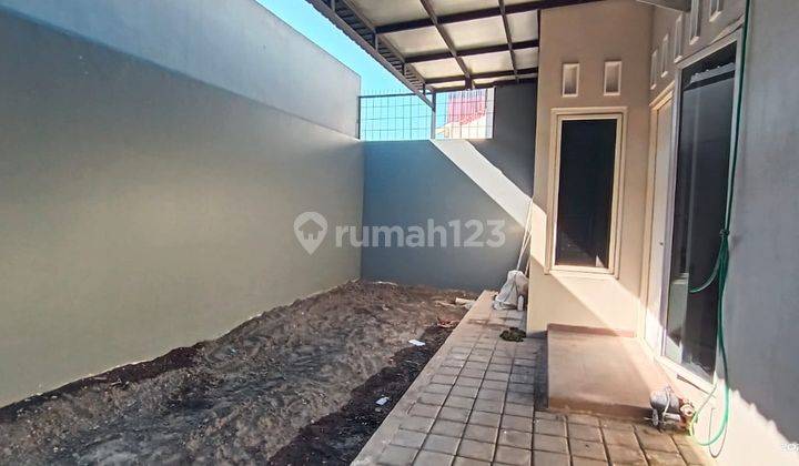 Dijual Rumah Unfurnished di Pondok Jati, Sidoarjo 2