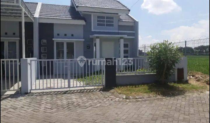 Disewakan Rumah di Perum Tas 4 Candi, Sidoarjo 10