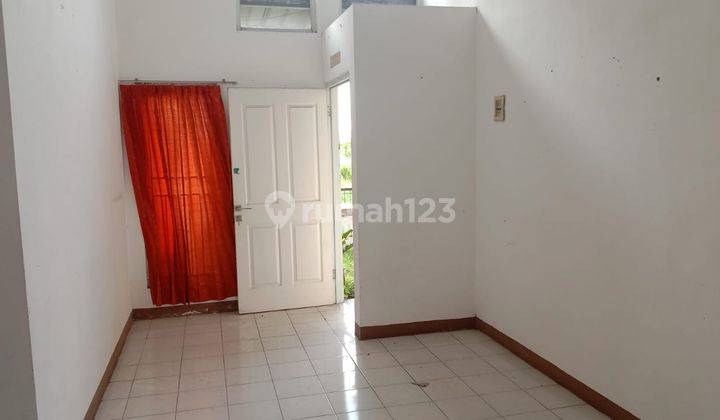 Disewakan Rumah di Valencia Residence, Sidoarjo 3