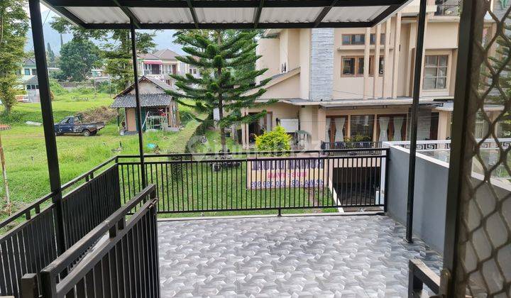 Dijual Rumah 2 Lantai di Batu Panorama, Malang 2