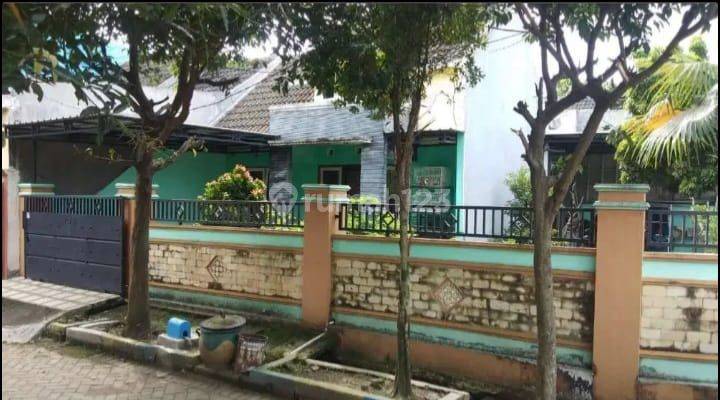 Dijual Rumah Semi Furnished di Oma Pesona Buduran, Sidoarjo 1