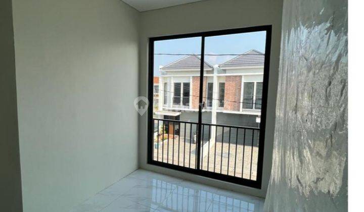 Disewakan Rumah Baru 2 Lantai di Perumahan Skyville Residence, Sidoarjo 2