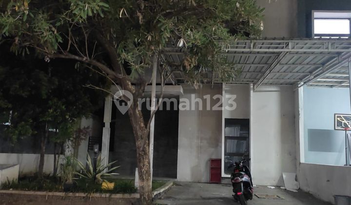 Disewakan Rumah 2 Lantai di Perum Taman Tiara Green, Sidoarjo 1