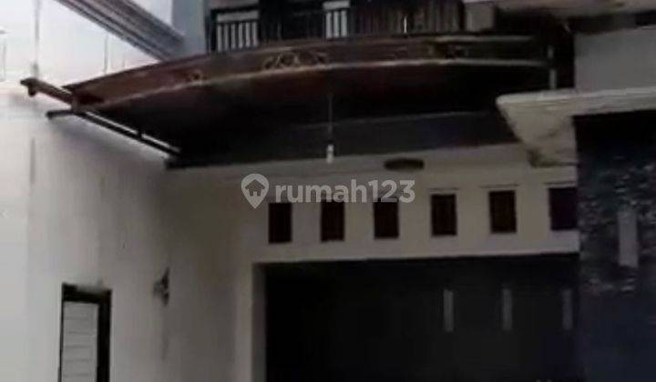 Rumah Bagus Semi Furnished di Araya Malang , Malang 2