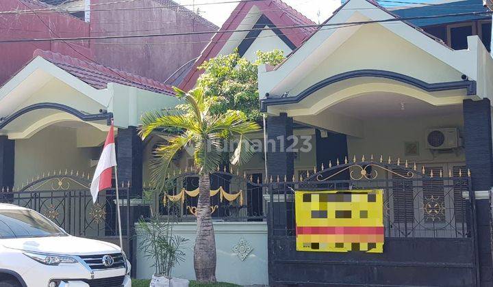 Disewakan Rumah 2 Lantai Semi Furnished di Deltasari, Sidoarjo 1