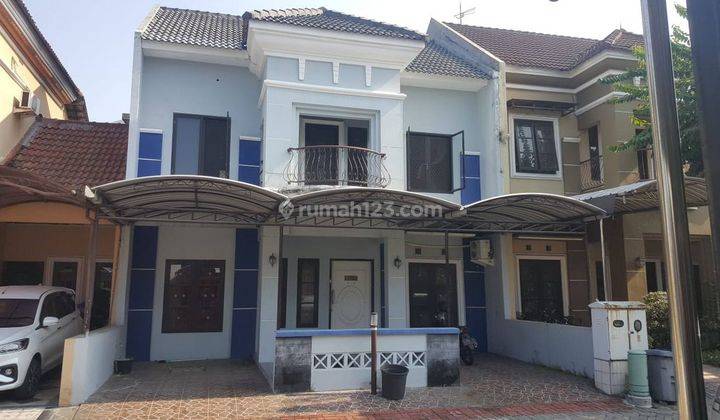 Disewakan Rumah 2 Lantai di Taman Tiara Regency , Sidoarjo 1