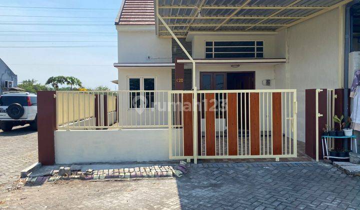 Dijual Rumah Bagus di Perum De Java Griya Karangbong, Gedangan 1