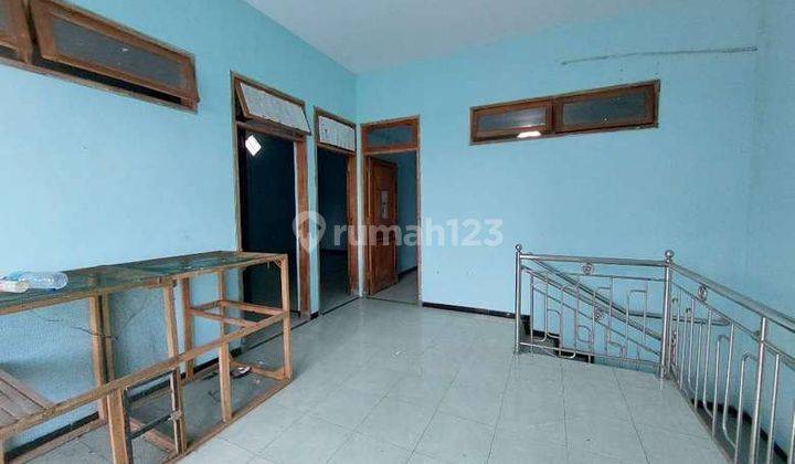 Dijual Rumah Bagus Semi Furnished di Jl.juwet Utara, Porong  2