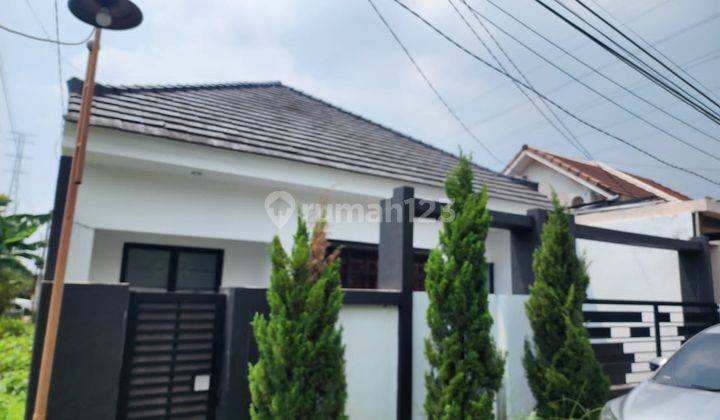 Dijual Rumah Semi Furnished di Perum Jaya Harmoni, Sidoarjo 1