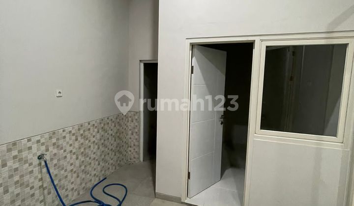 Dijual Rumah Baru 2 Lantai di Sutorejo Prima Utara, Surabaya 2