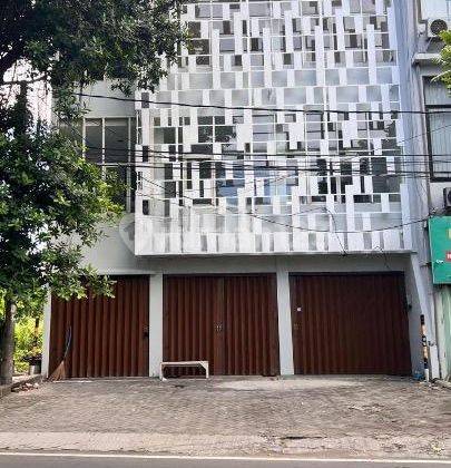 Dijual Ruko Bagus 3 Lantai di Jl Dr Ir H Soekarno, Surabaya 2