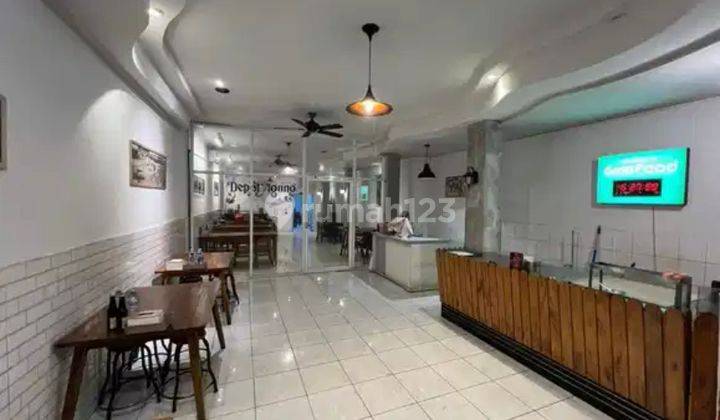 Dijual Ruko Bagus 3 Lantai di Jalan Basuki Rahmat, Malang 1