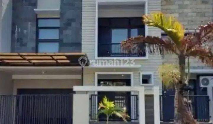 Dijual Rumah Bagus Furnished 2 Lantai di Araya, Malang 1