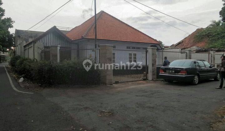 Dijual Rumah Bagus Luas Terawat di Jl Bali, Klojen Malang 1