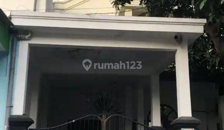 Dijual Rumah Kos Aktif 2 Lantai di Wonokromo, Surabaya 1