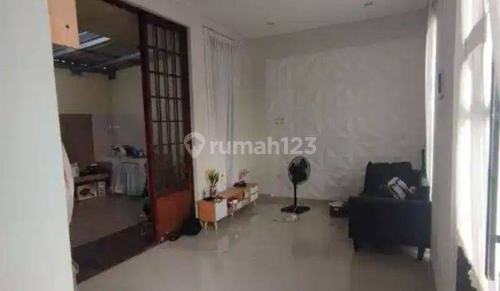 Dijual Rumah 2 Lantai Semi Furnished di Perum Shojiland, Sidoarjo 2