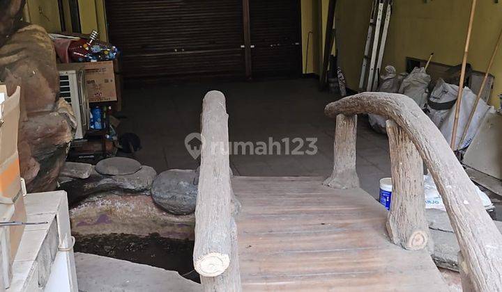 Dijual Rumah Bagus Terawat di Jl Gayungsari , Surabaya 2