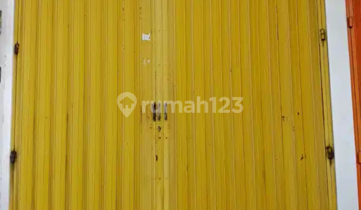 Disewakan Ruko Murah Strategis Nol Jalan di Raya Lidah Kulon