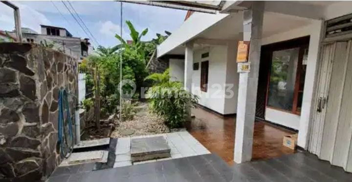 Dijul Rumah Bagus Terawat di Mojoklangguru Wetan, Surabaya 2