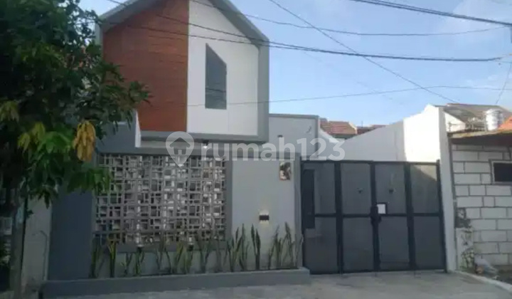 Dijual Rumah Modern Minimalis Murah di Wisma Tropodo Waru