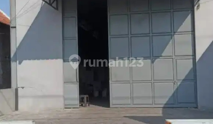 Warehouse for Rent on Gisik Cemandi Main Road, Sedati, Sidoarjo Warehouse for Rent on Gisik Cemandi Main Road, Sedati, Sidoarjo