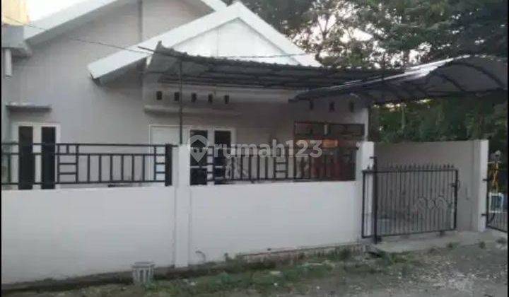 Dijual Rumah Bagus di Jl Kh Hamdani , Sidoarjo 1