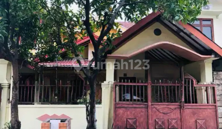 For Sale: Well-Maintained 2-Story Nice House in Deltasari Indah, Waru