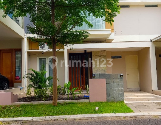 For Rent: Semi-Furnished Ready-to-Occupy House in Kahuripan Park Sidoarjo